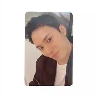 HYBE Seventeen 4.29 17 is right here random photo card