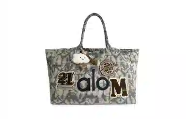 alo yoga Denim Star Tote Bag