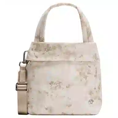 Lululemon On My Level Tote