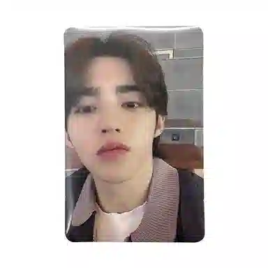 HYBE SEVENTEEN 4SECTOR 17 YZYC