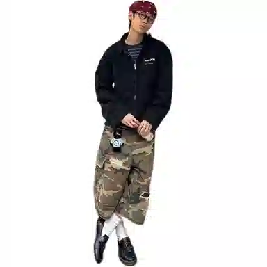 KVIV Vintage Vibe Patch Straight Crop Jeans