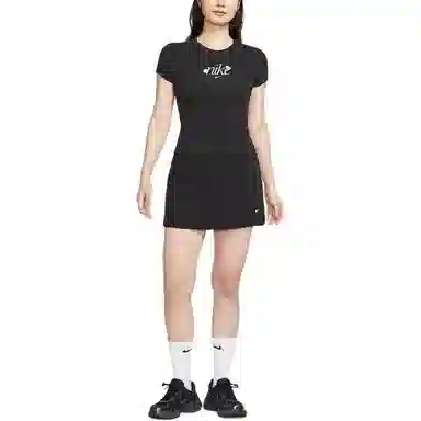 Nike Sportswear Chill Knit T