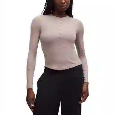 lululemon Hold Tight T