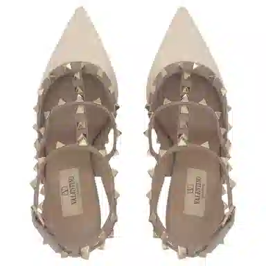 Valentino Rockstud