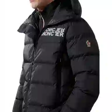 Moncler FW22 Quilted Down Jacket Black
