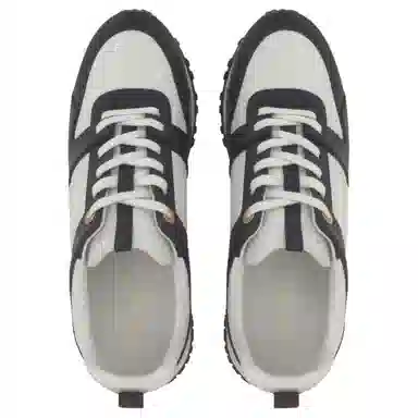 LOUIS VUITTON Run Away