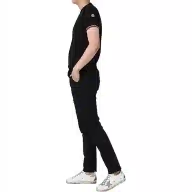 Moncler T