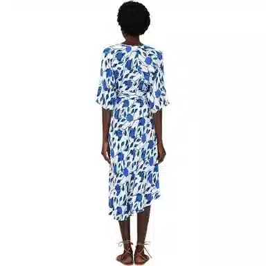 DIANE VON FURSTENBERG V