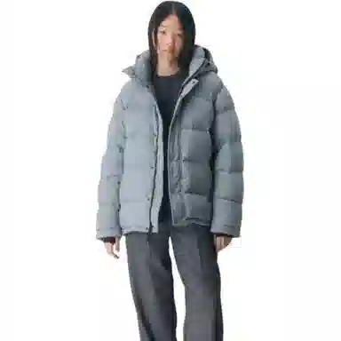 Aritzia Super Puff cliMATTE Original