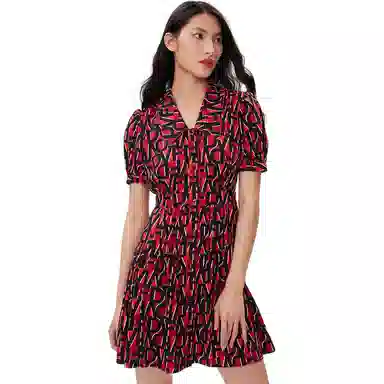 DIANE VON FURSTENBERG