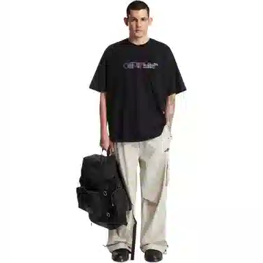 OFF-WHITE T