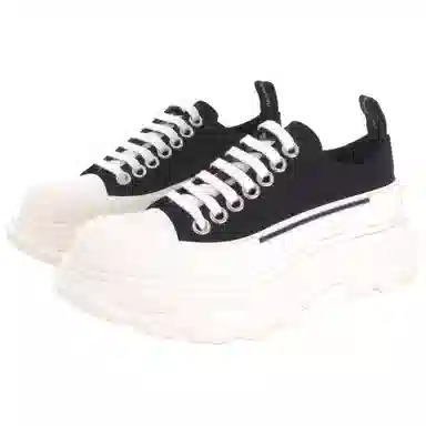 Alexander McQueen Ankle Boots White Black