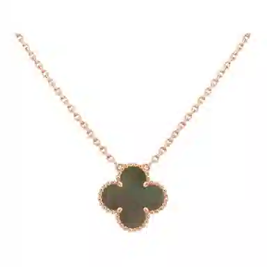 Van Cleef Arpels Alhambra 18k