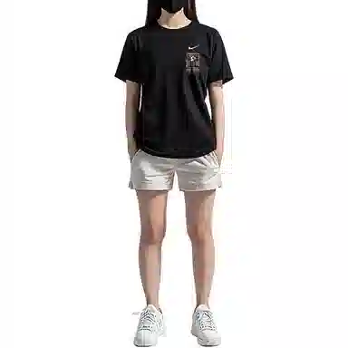 Nike Sportswear T