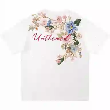 UNthemed T