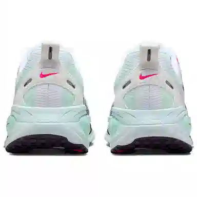 Nike Vomero 18 White Blue