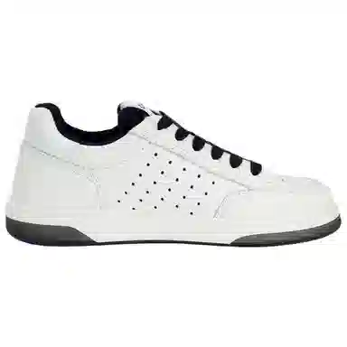 CHANEL 22P Black White