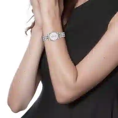 TISSOT 30mm T122.207.11.036.00