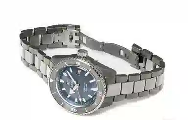 RADO Captain Cook R32144202