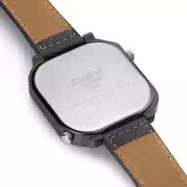 Oulm Quartz Black Dial