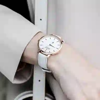 CHARLOTTE RAFFAELLI CRMS006