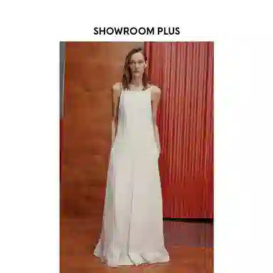 showroom plus