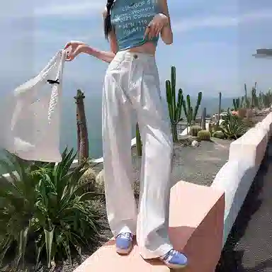 欧迪芬 韩式辣妹天菜小个子女神裤显瘦梨形身材白色皱褶窄版休闲裤子女士春夏秋显高腰遮肉直筒垂感拖地阔腿裤通勤百搭潮流女牛仔裤 女款