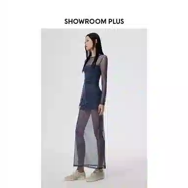 showroom plus