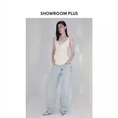 showroom plus