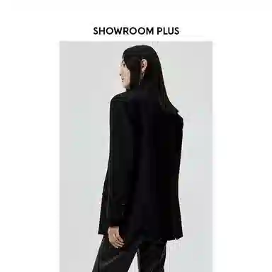 showroom plus