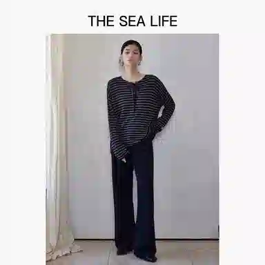 THE SEA LIFE