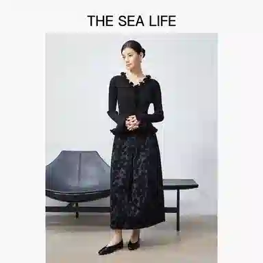 THE SEA LIFE