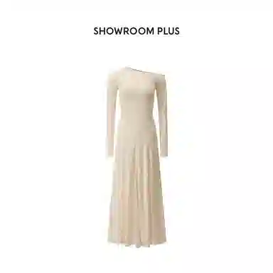 showroom plus