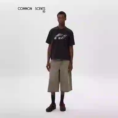 COMMON SCENTS T