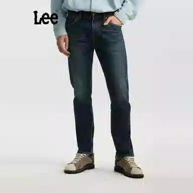 Lee