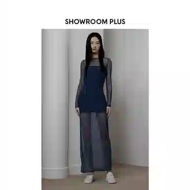 showroom plus