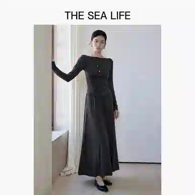 THE SEA LIFE