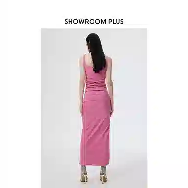 showroom plus