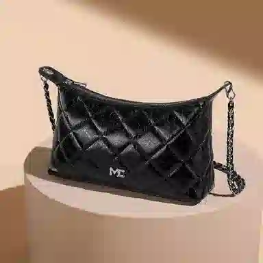 稻草人 菱格气质高颜值链条百搭精致潮流通勤实用小众设计 人造革 斜挎包 常规 女款 米白/黑色