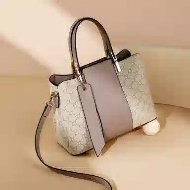 稻草人 包包女包大容量百搭高级感 小众百搭实用通勤 聚氨酯 斜挎单肩包手提包 常规 女款 深棕色