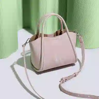 稻草人 高级感百搭经典旅游通勤简约时尚菜篮子包包 聚氨酯革 手提包 女款