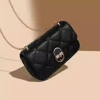 稻草人 华夫菱格休闲百搭通勤游玩包高颜值设计精致小香风 牛皮拼合成革 斜挎包 常规 女款 黑色/白色