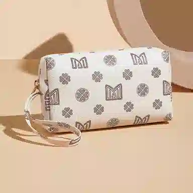 稻草人 高级感印花气质轻复古时尚简约轻便休闲实用通勤 聚氯乙烯革 手拿包 女款 深棕色