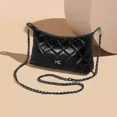 稻草人 菱格气质高颜值链条百搭精致潮流通勤实用小众设计 人造革 斜挎包 常规 女款 米白/黑色