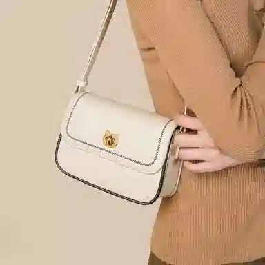 稻草人 百搭时尚小方包 小众通勤实用菱格 人造革 单肩斜挎包 女款 黑色/米白