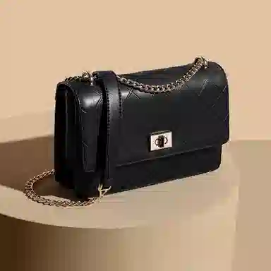 稻草人 优雅百搭小香风菱格链条包 牛皮 腋下单肩斜挎包 女款 黑色/米白