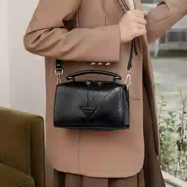 稻草人 经典时尚百搭工艺通勤日常轻便实用 聚氨酯革 手提包 常规 女款 多色