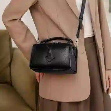 稻草人 经典时尚百搭工艺通勤日常轻便实用 聚氨酯革 手提包 常规 女款 多色