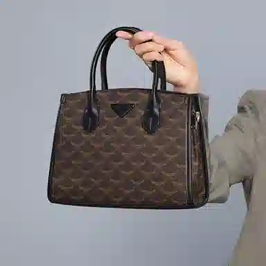 稻草人 简约时尚老花满印高级感复古 聚氨酯 单肩斜挎手提包 常规 女款 焦茶咖/香槟色/杏仁白