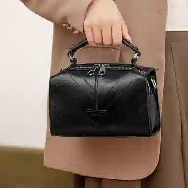 稻草人 经典时尚百搭工艺通勤日常轻便实用 聚氨酯革 手提包 常规 女款 多色